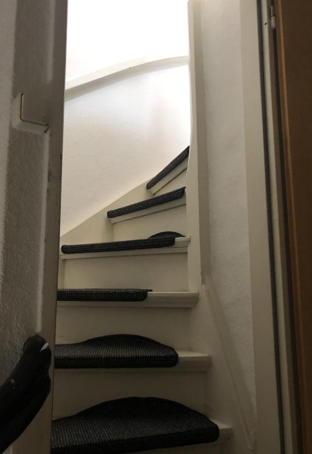 Einzel-apartment Oberkassel Guest house *