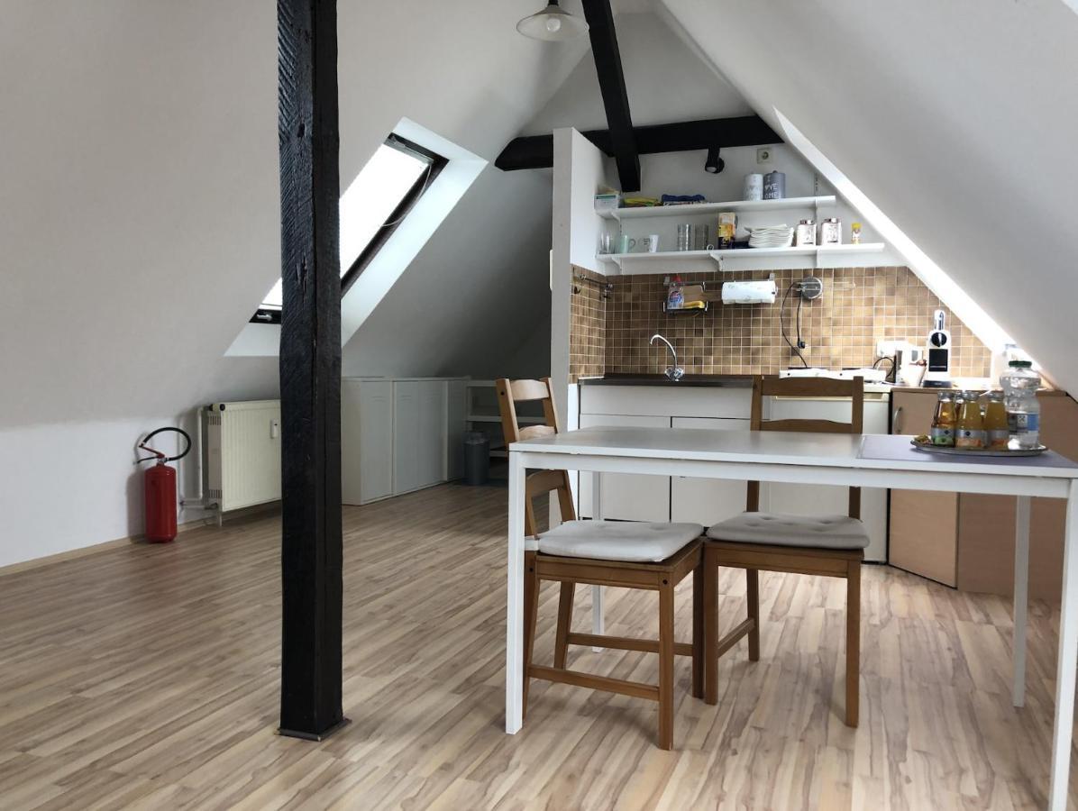Guest house Einzel-apartment Oberkassel